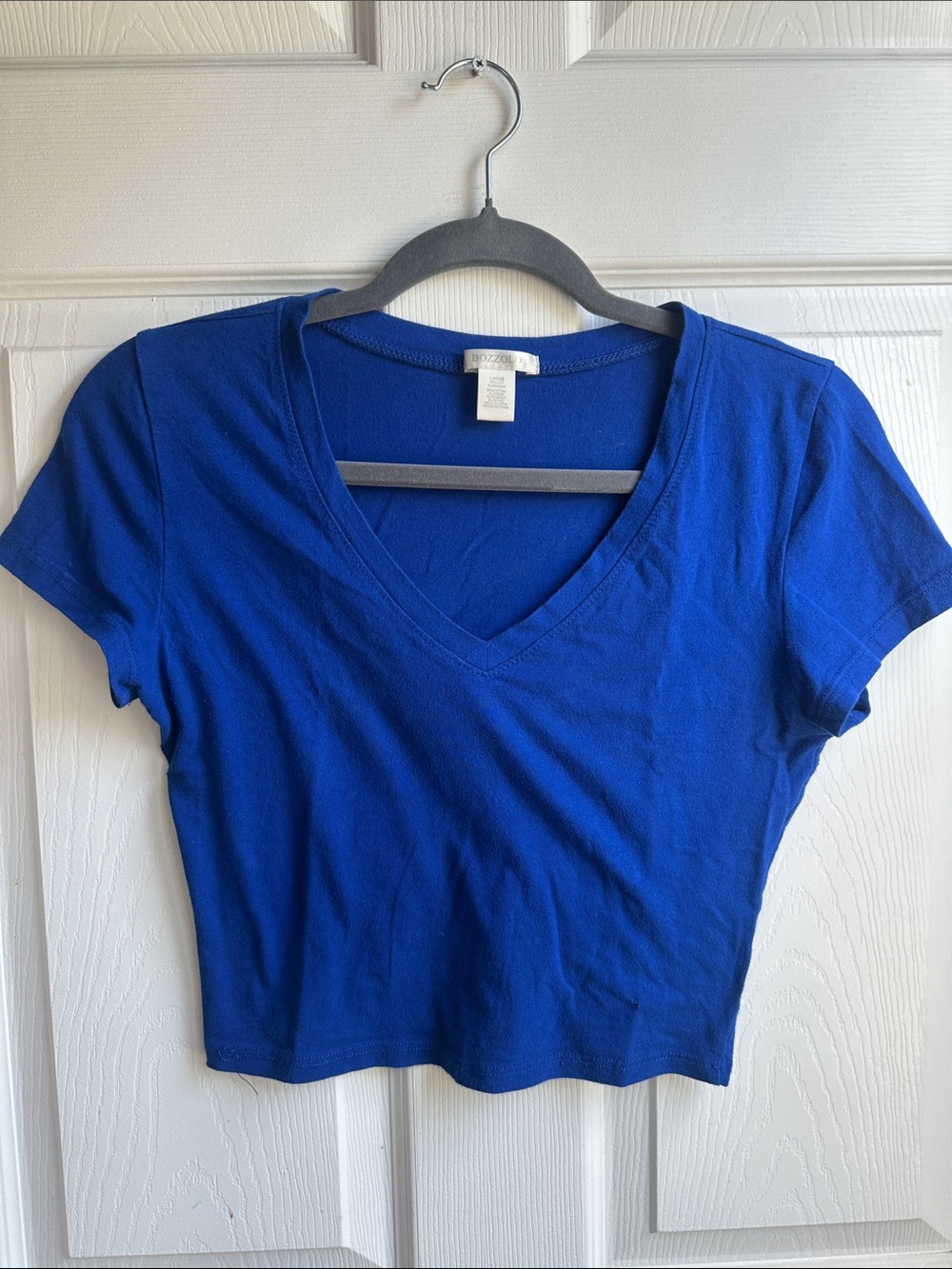 Bozzolo Royal Blue V-Neck Crop Tee
